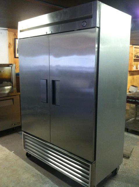 PUBLIC TIMED ONLINE AUCTION RESTAURANT EQUIPMENT & COLLECTIBLES Auction