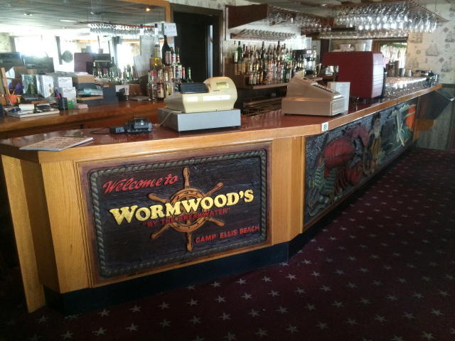 TIMED ONLINE AUCTION LARGE RESTAURANT EQUIPMENT & FURNITURE AUCTION Auction