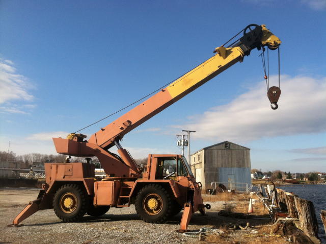 TIMED ONLINE AUCTION GROVE CRANE - 105in PROPELLER & MARINE EQUIP Auction