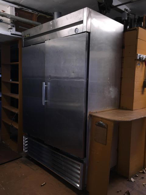 TIMED ONLINE AUCTION KITCHEN & REFRIGERATION EQUIPMENT - FURNITURE Auction