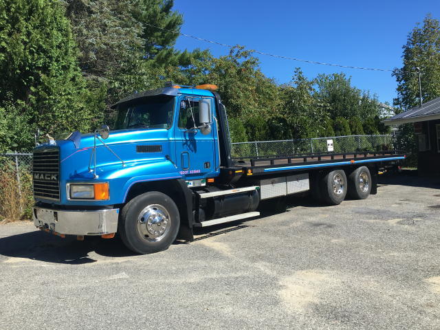 1997 MACK CH612 RAMP TRUCK - TRACTORS - SIDE BY SIDE - DOZER - PLOWS - ENGINES Auction