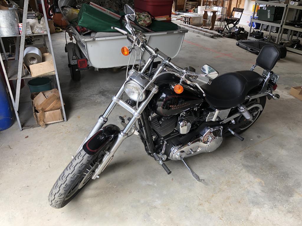 TIMED ONLINE AUCTION 02 HARLEY DYNA LOW RIDER - TRAILER Auction