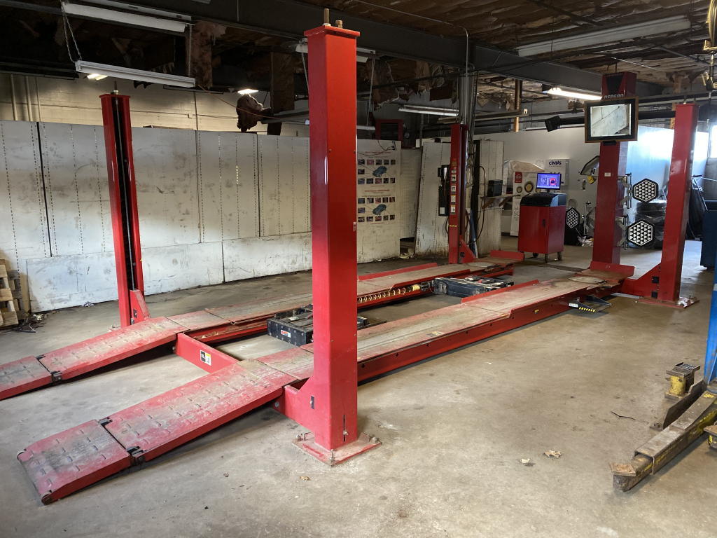 TIMED ONLINE AUCTION SURPLUS AUTOMOTIVE EQUIPMENT & FURNITURE Auction