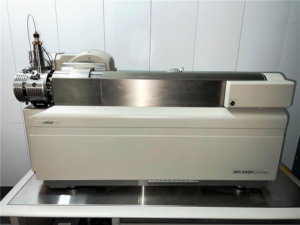 TIMED ONLINE AUCTION SCIEX MASS SPECTROMETER - SHIMADZU HPLC SYSTEM Auction