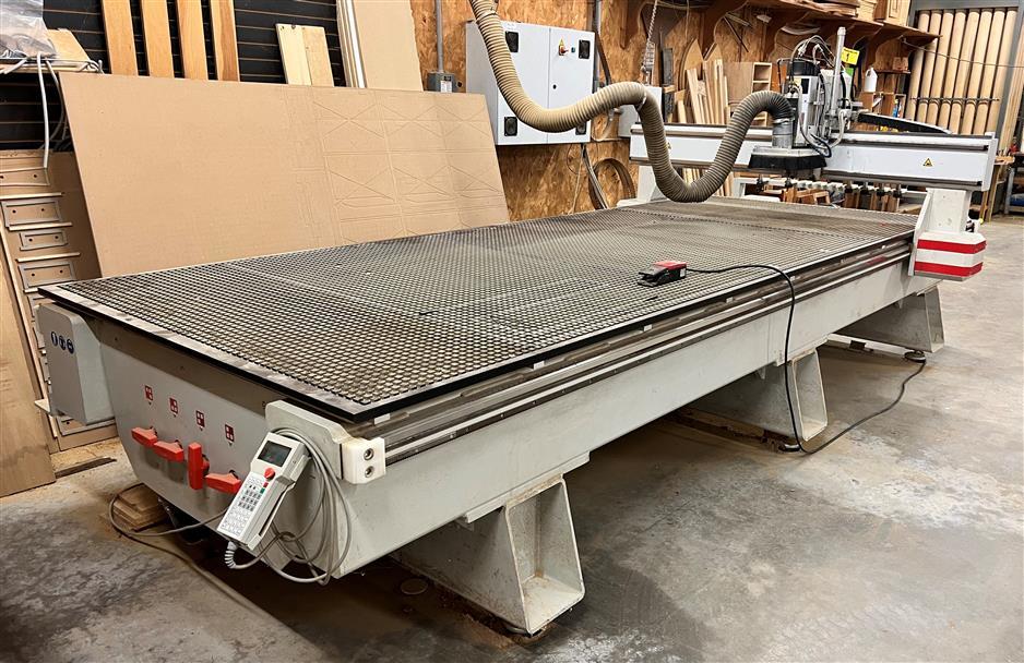 PUBLIC TIMED ONLINE AUCTION WOOD PRODUCTION & SUPPORT EQUIPMENT, LUMBER Auction