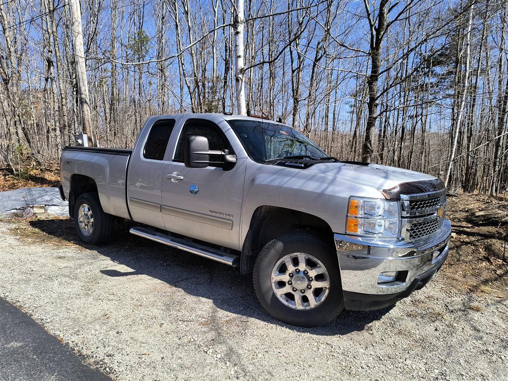 PUBLIC TIMED ONLINE AUCTION HOME FURNISHINGS, TRUCK, GLASSWARE, KILN Auction