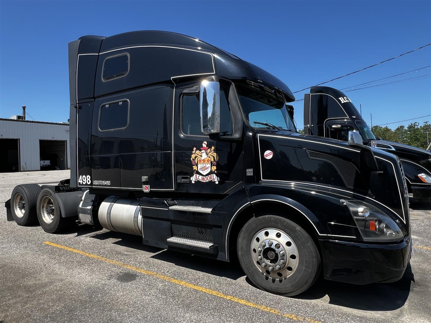 PUBLIC TIMED ONLINE AUCTION ~ 54-SEMI-TRUCKS , 53-TRAILERS, 20-CONTAINER CHASSIS ME, PA & NC Auction