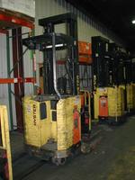 (3) TRUCKS  (9) TRAILERS  (12) FORKLIFTS - 3,208 ft. PALLET RACKING  - MACHINE SHOP EQUIPMENT</ Auction Photo