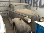 Lot 65 - 1937 Buick 2-door Auction Photo