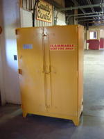 Material Handling Equipment - Forklifts - Pallet Racking Auction Photo