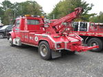 2001 Int'l. 4700, Century 614 Wrecker Body Auction Photo