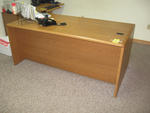 WOOD DOUBLE PEDESTAL DESK Auction Photo