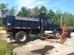 2000 International 2554 4x2 plow truck Auction Photo
