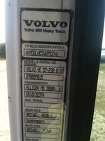 1998 Volvo WX42T Expeditor Auction Photo