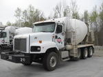 2005 International 5600i Mixer Truck Auction Photo