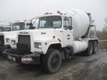 1984 Mack DM685S Mixer Truck