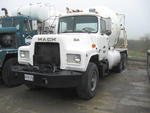 1984 Mack 9 yd  Mixer Truck