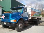 2000 INTERNATIONAL 4900 SINGLE AXLE, DT466E DIESEL