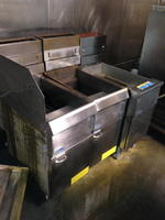 Late Model Restaurant & Lounge Equipment - Audio & Support Equipment - Bookstore Fixtures  Auction Photo