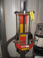 TIMED ONLINE AUCTION AUTOMOTIVE REPAIR & SHOP SUPPORT EQUIPMENT Auction Photo