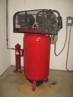 2006 UT75-300 7.5HP 175PSI AIR COMPRESSOR Auction Photo
