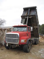 1987 Ford tri-axle dump truck Auction Photo