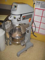TIMED ONLINE AUCTION - LATE MODEL KITCHEN & REFRIGERATION EQUIPMENT Auction Photo