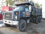 1997 GMC C8500 T/A DUMP TRUCK C7H064