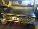 TIMED ONLINE AUCTION LARGE RESTAURANT EQUIPMENT & FURNITURE AUCTION Auction Photo