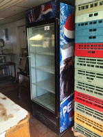 TIMED ONLINE AUCTION LARGE RESTAURANT EQUIPMENT & FURNITURE AUCTION Auction Photo