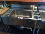TIMED ONLINE AUCTION LARGE RESTAURANT EQUIPMENT & FURNITURE AUCTION Auction Photo