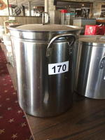TIMED ONLINE AUCTION LARGE RESTAURANT EQUIPMENT & FURNITURE AUCTION Auction Photo