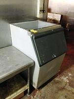 TIMED ONLINE AUCTION  FORMER CAPITAL BUFFET CHINESE RESTAURANT Auction Photo