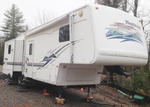 2001 MONTANA 3280RL 5TH WHEEL Auction Photo