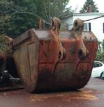 EXCAVATOR BUCKET Auction Photo