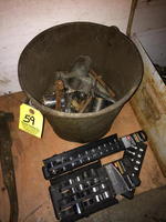 TIMED ONLINE AUCTION GROVE CRANE - 105in PROPELLER & MARINE EQUIP  Auction Photo