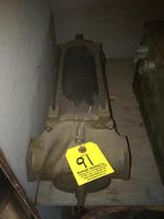 TIMED ONLINE AUCTION GROVE CRANE - 105in PROPELLER & MARINE EQUIP  Auction Photo