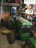 LIVE ONSITE & WEBCAST, FARM TRACTORS - IMPLEMENTS - VEHICLES & SUPPORT EQUIPMENT Auction Photo