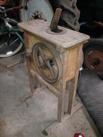 LIVE ONSITE & WEBCAST, FARM TRACTORS - IMPLEMENTS - VEHICLES & SUPPORT EQUIPMENT Auction Photo