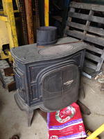 LIVE ONSITE & WEBCAST, FARM TRACTORS - IMPLEMENTS - VEHICLES & SUPPORT EQUIPMENT Auction Photo