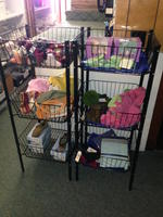 $400,000+/- AT RETAIL, CLASSIC & CONTEMPORARY MEN'S & LADIES CLOTHING INVENTORY - FIXTURES Auction Photo