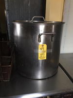 TIMED ONLINE AUCTION RESTAURANT EQUIPMENT & DINING FURNITURE Auction Photo