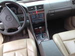 94 MERCEDES BENZ INTERIOR Auction Photo