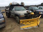 2001 CHEVY 3500 DUMP W/ PLOW Auction Photo