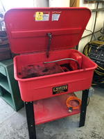 BLACK BULL 20-GALLON PARTS WASHER Auction Photo