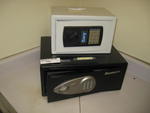 RESTAURANT EQUIPMENT AUCTION - ICE CREAM EQUIPMENT - REFRIGERATION - FURNITURE - COLLECTIBLES Auction Photo