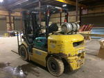 2006 KOMATSU  8,000LB FORKLIFT Auction Photo
