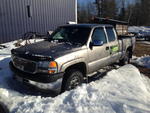 Lot 13 - 2001 GMC Sierra 2500HD 4x4 Auction Photo