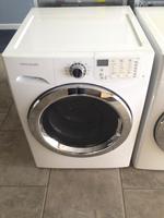 TIMED ONLINE AUCTION 275+ NEW BRAND NAME APPLIANCES - FLOOR MODELS  Auction Photo