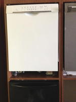 TIMED ONLINE AUCTION 275+ NEW BRAND NAME APPLIANCES - FLOOR MODELS  Auction Photo